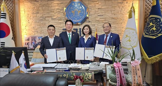 RoK to help Vietnam with hosting Asian open police taekwondo championships