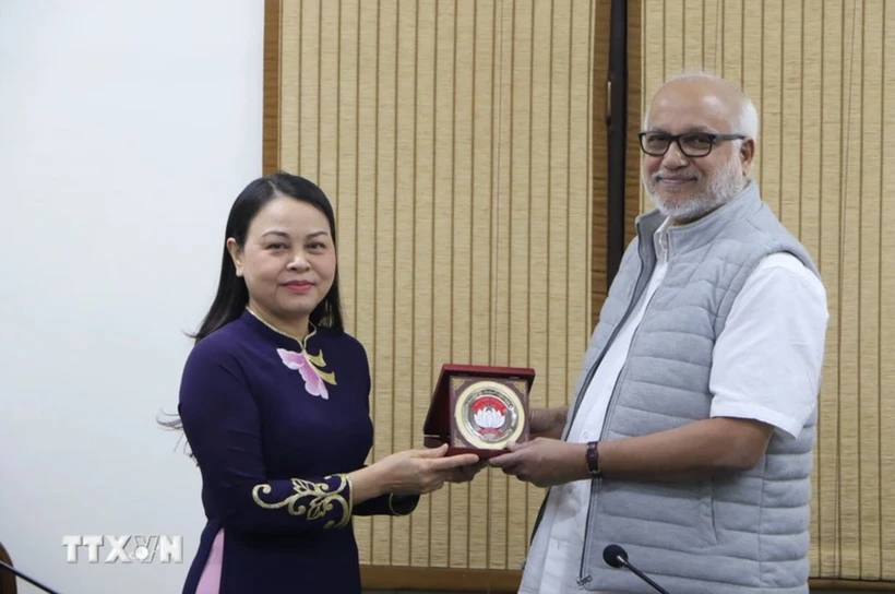Vietnam, India fortify traditional friendship, multifaceted cooperation
