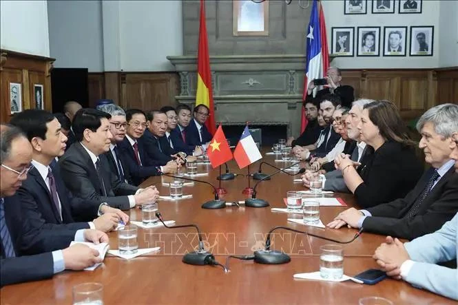State President receives leader of Socialist Party of Chile