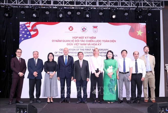Effective Vietnam - U S cooperation brings practical value for future