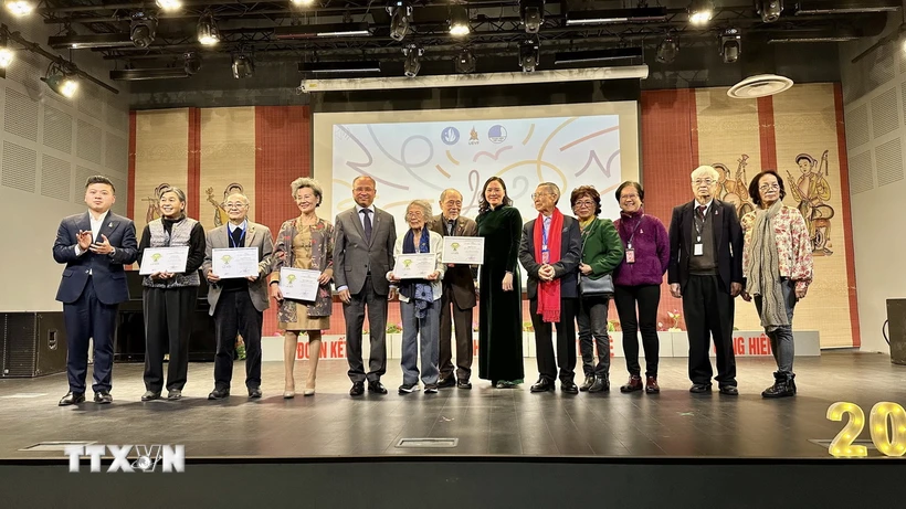 Union of Vietnamese Youth and Students in France celebrates 20 years of development
