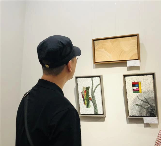 Vietnam-RoK fine arts exhibition promotes friendship