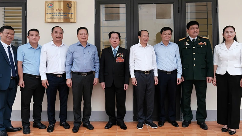 Over VND6 6 billion invested in building dormitory and supporting facilities for school in Ha Giang