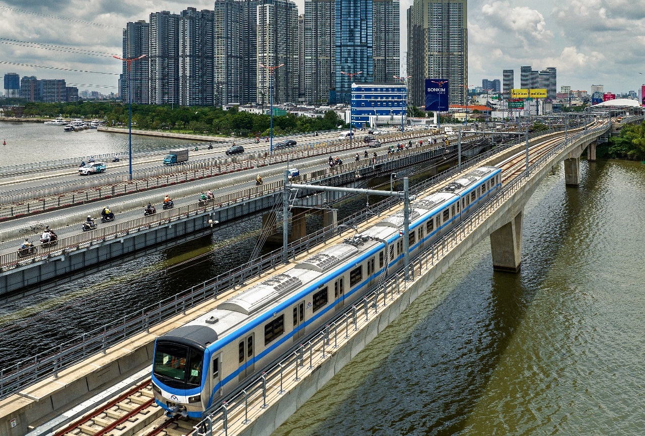 Ho Chi Minh City Ben Thanh - Suoi Tien metro line to officially launch operations on December 22