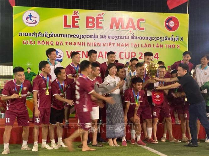 Vietnamese community in Laos joins hands to support disabled children in Vientiane