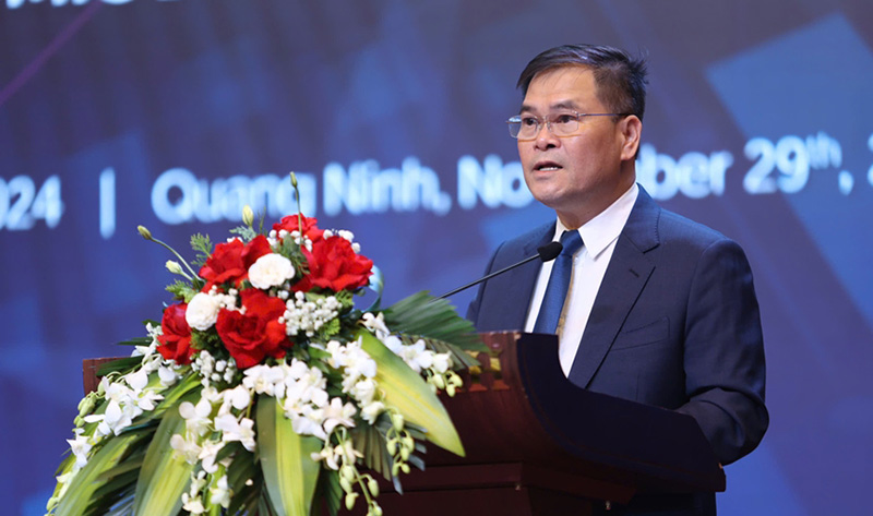 Promoting aggregate demand and support economic development through finance policy