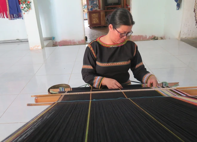 Kon Tum combines preservation with development of traditional crafts