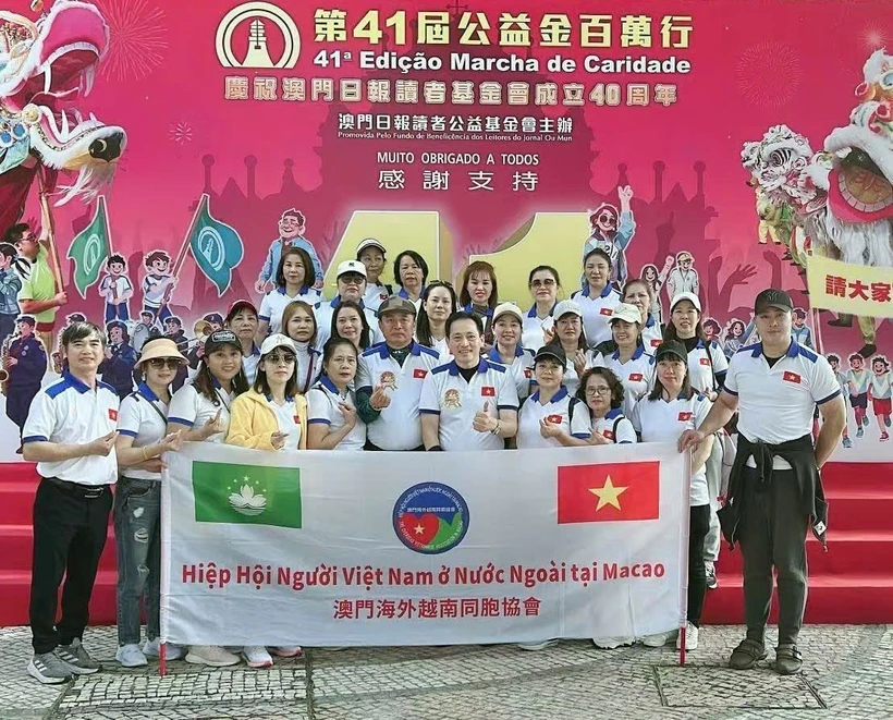 Vietnamese community in Macau China joins walk for charity