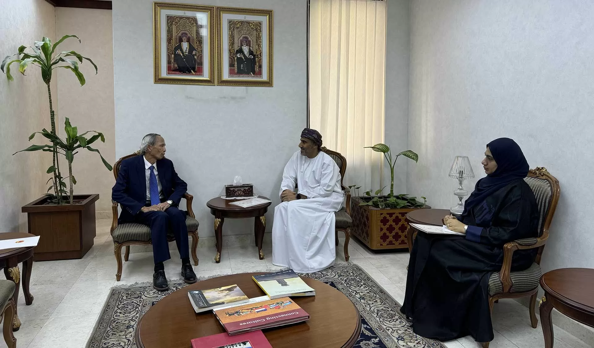 Vietnamese Embassy in Saudi Arabia promotes diplomatic and economic relations in Oman