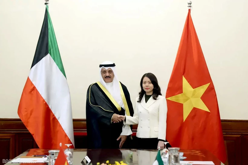 Vietnamese, Kuwaiti foreign ministries convene fourth political consultation