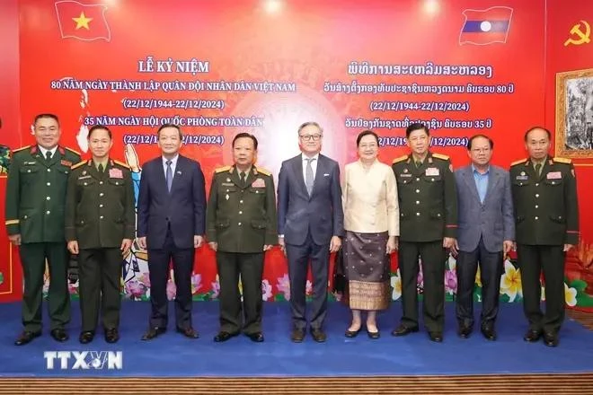 Laos ceremony recalls 80-year history of Vietnamese army