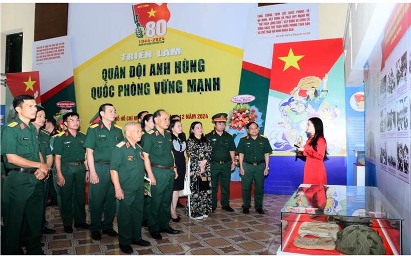 Images and artifacts on Vietnam people’s army on display in Ho Chi Minh City