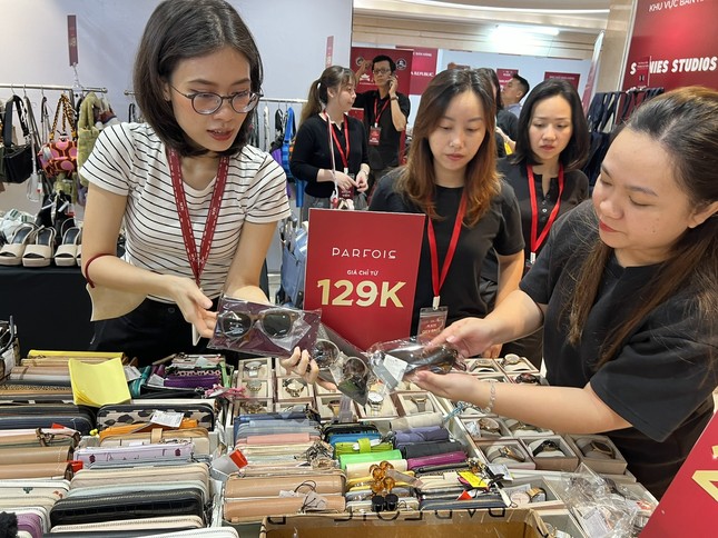 HCM City spends over 22 trillion VND on Tet goods stabilization program