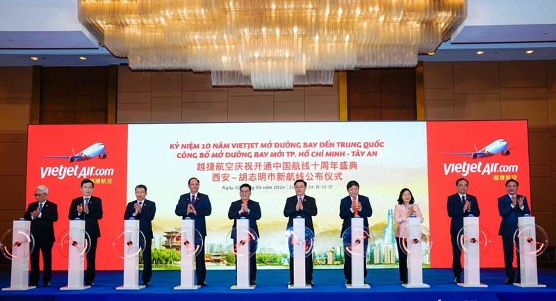 Vietjet launches direct air route linking HCM City with China’s Xi’an