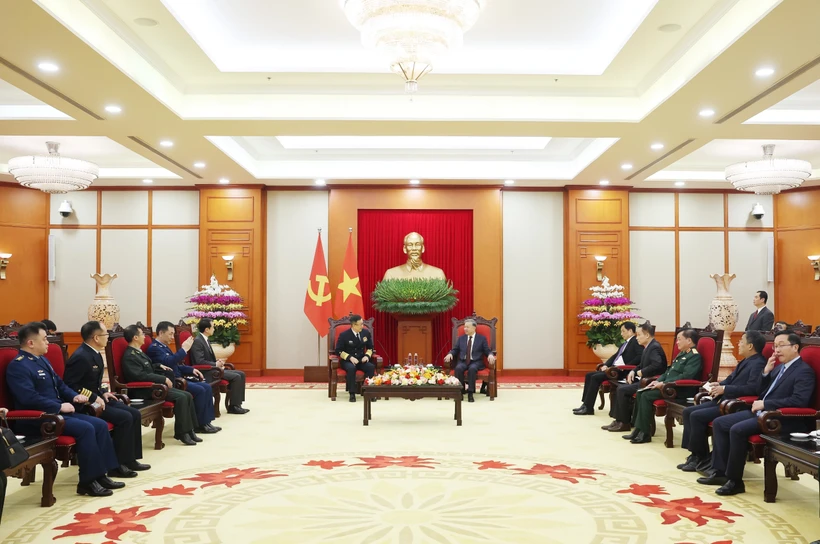 Party chief receives Chinese Minister of Defence