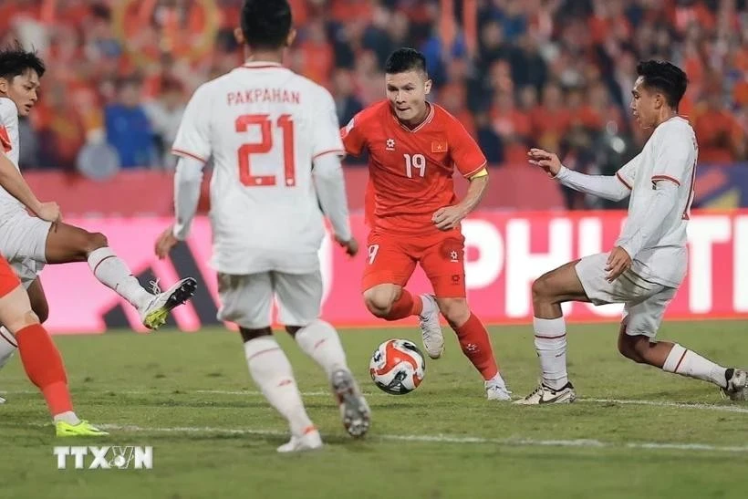 Vietnamese men s national football team climb to 114th in FIFA rankings