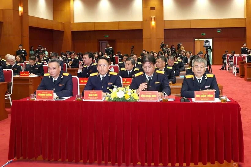 Country collects 1 7 quadrillion VND revenue to state budget