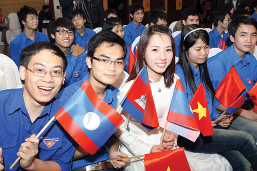 Vietnam-Laos La jeunesse cultive et promeut l amitié traditionnelle bilatérale