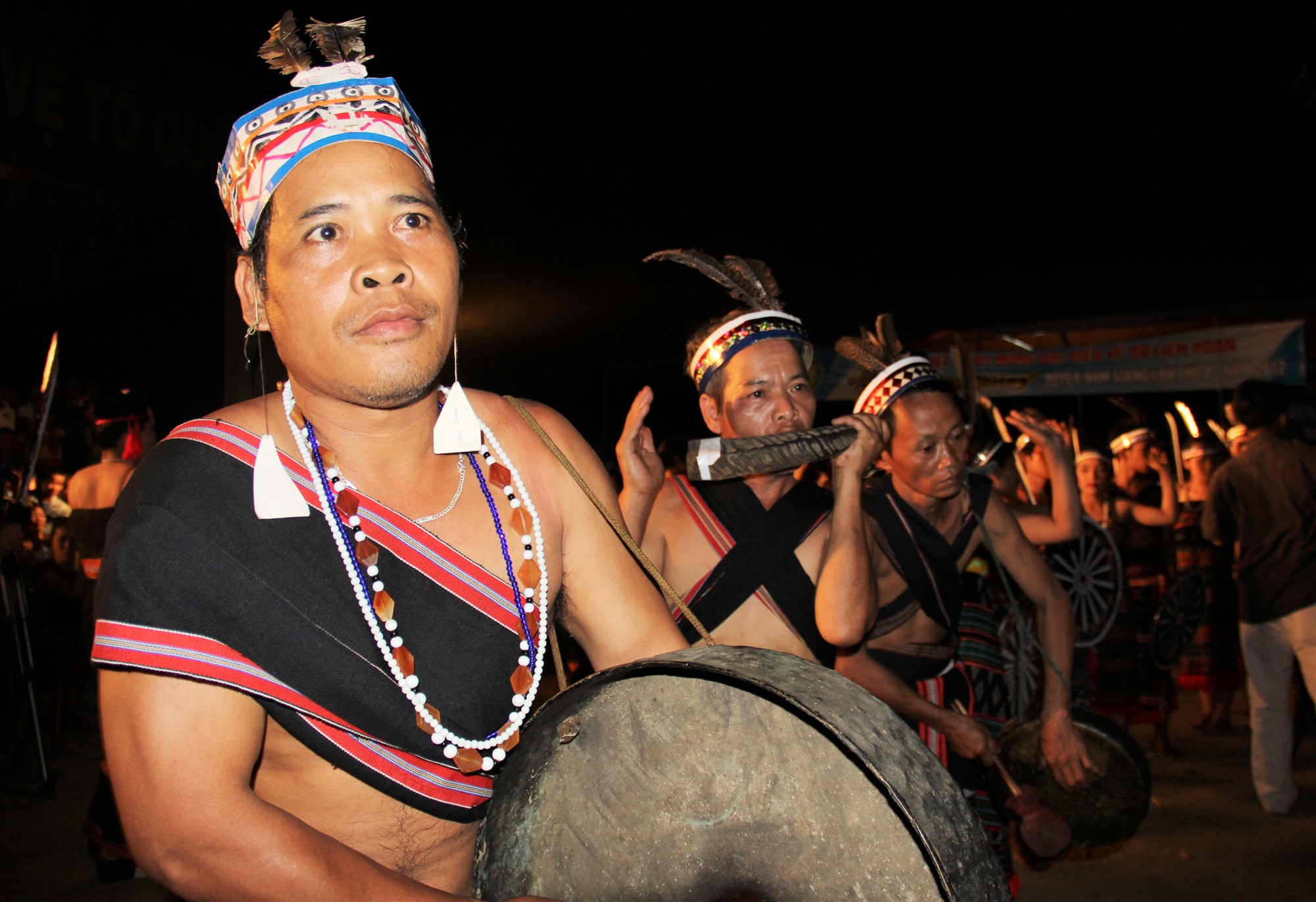 Plus d un millier d artisans au Festival des gong à Quang Nam