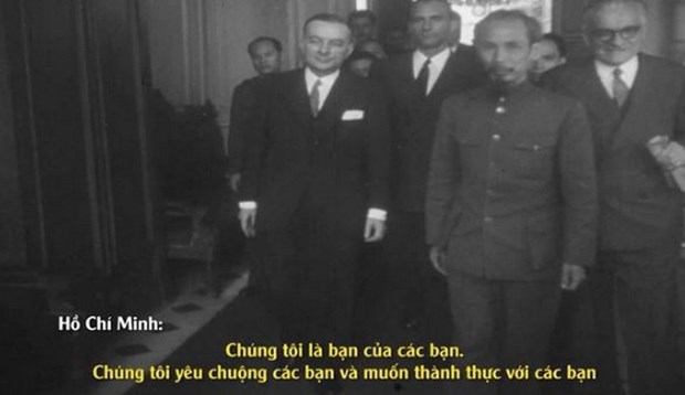 Un documentaire sur le Président Ho Chi Minh présenté en Algérie