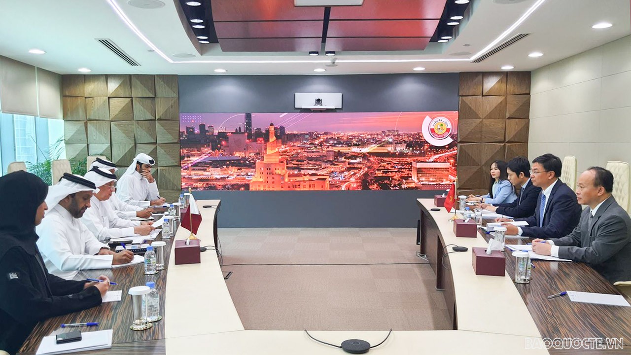 La deuxième consultation politique au niveau vice-ministériel des AE Vietnam-Qatar