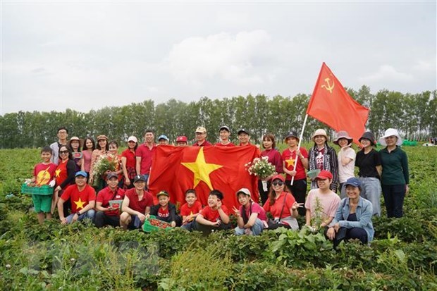 L’ambassade du Vietnam participe au Samedi communiste en Russie