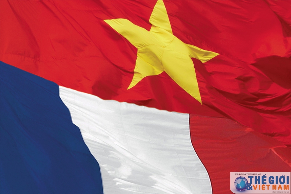 Le Vietnam félicite la France pour sa 233e Fête nationale