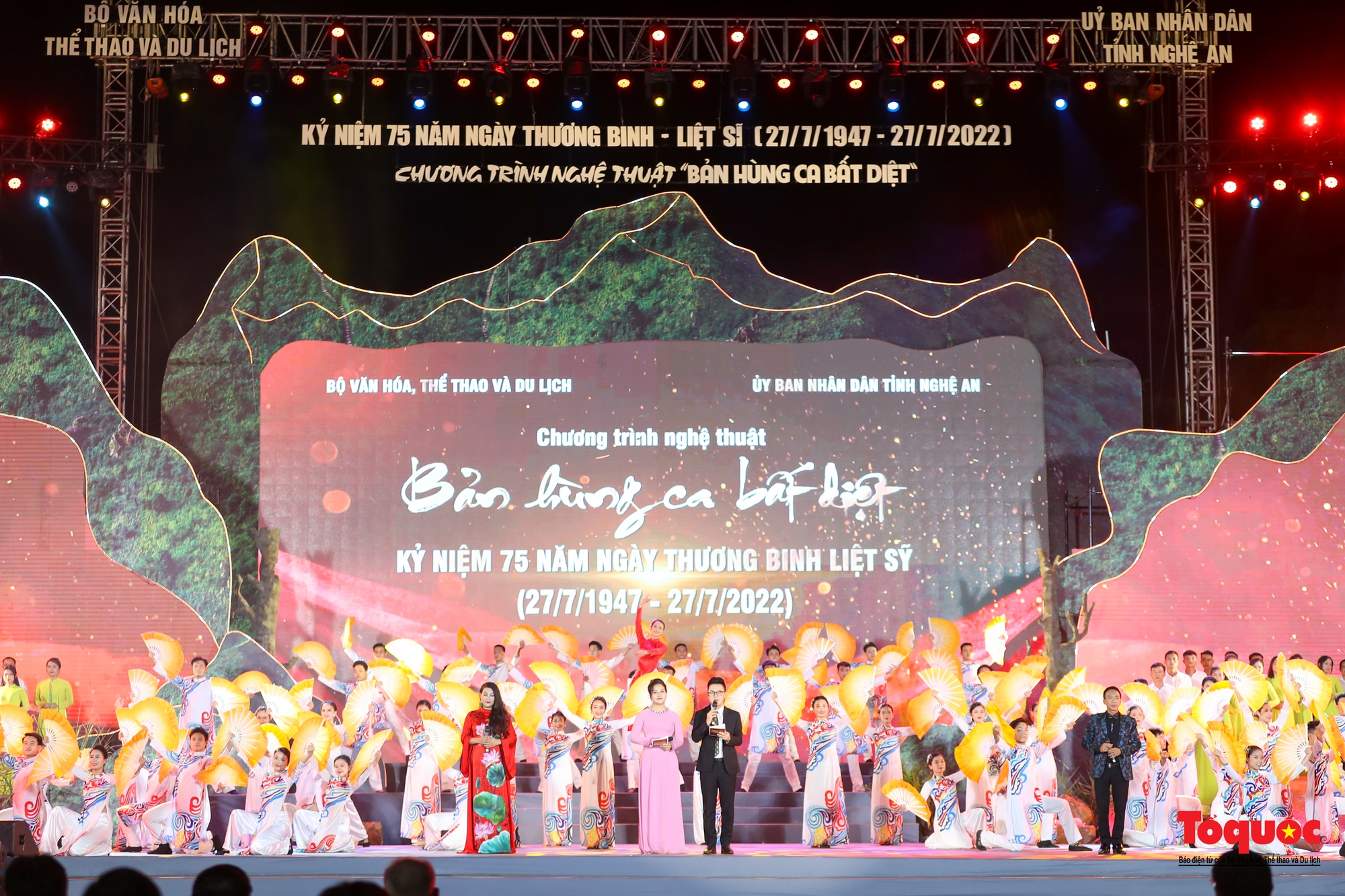 Programme artistique L épopée éternelle à Nghe An