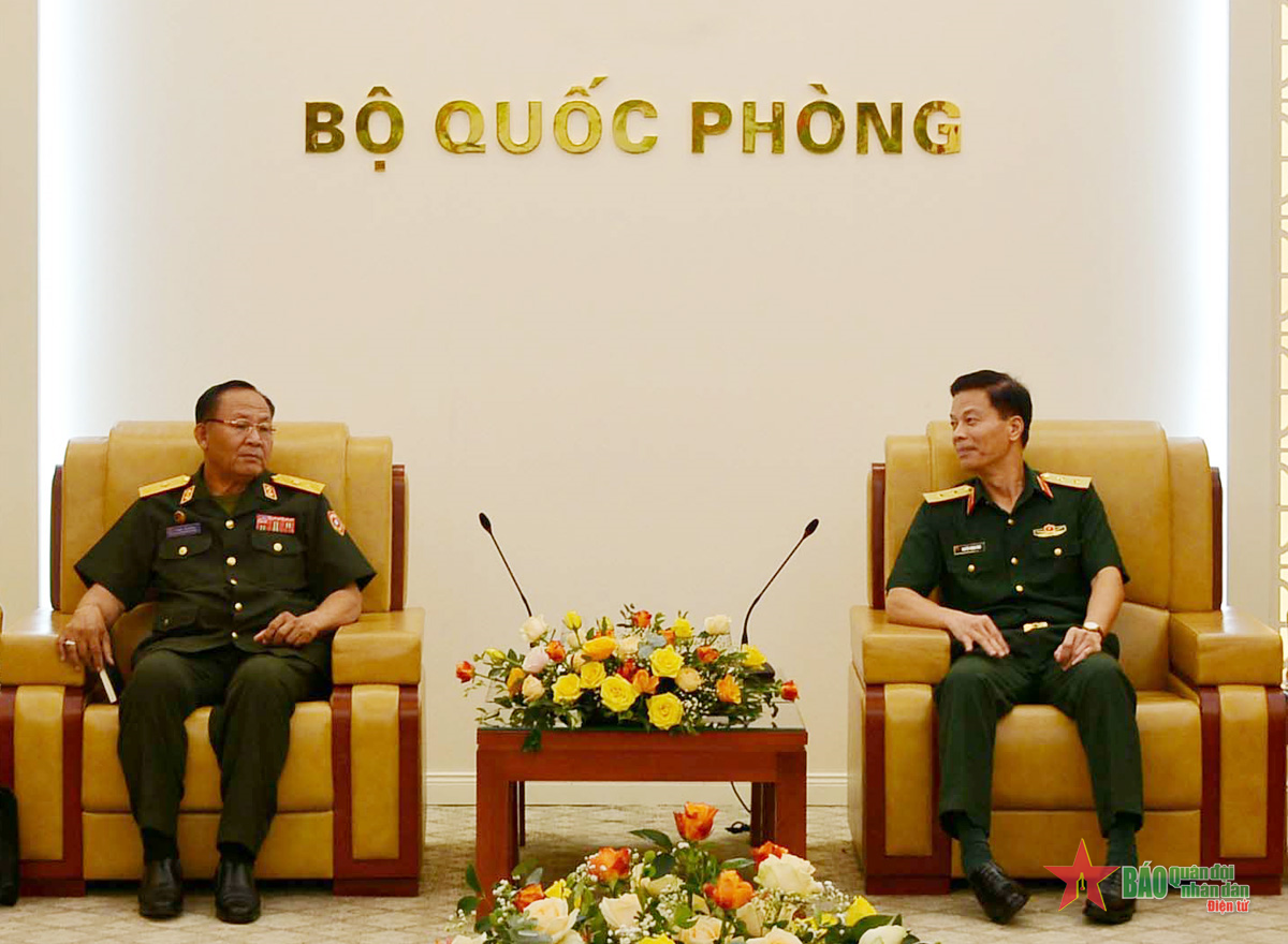 Les armées du Vietnam et du Laos renforcent leur coopération