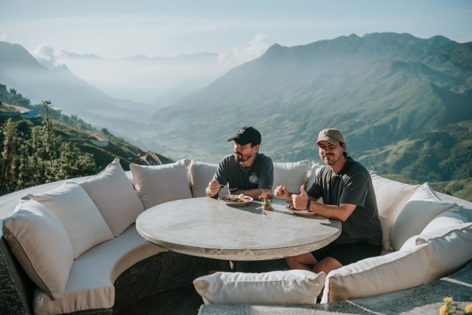 Les Moffatts louent le Vietnam pour sa délicieuse cuisine et ses gens sympathiques