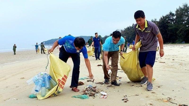 Un projet pilote pour faire de Co To un quartier insulaire zéro déchet plastique