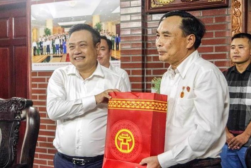 Fête nationale plus de 3,5 milliards de dongs pour les personnes méritantes à Hanoï