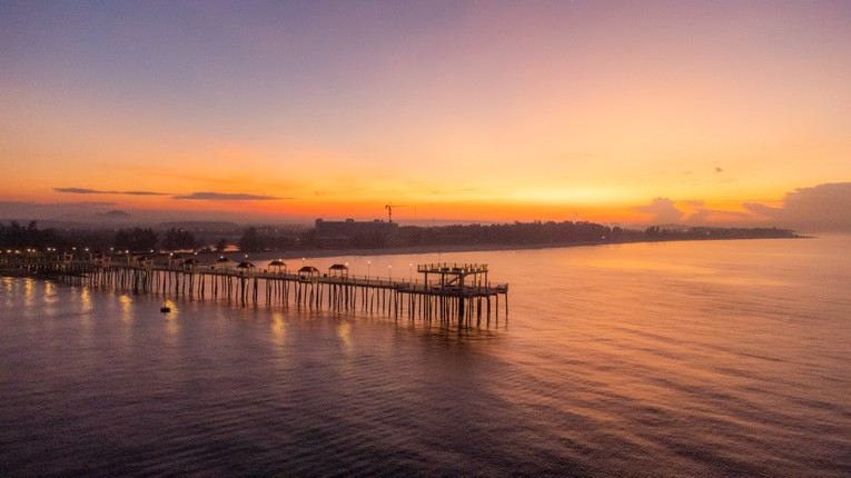 Le Vietnam a le plus long pont avec vue sur la mer en Asie