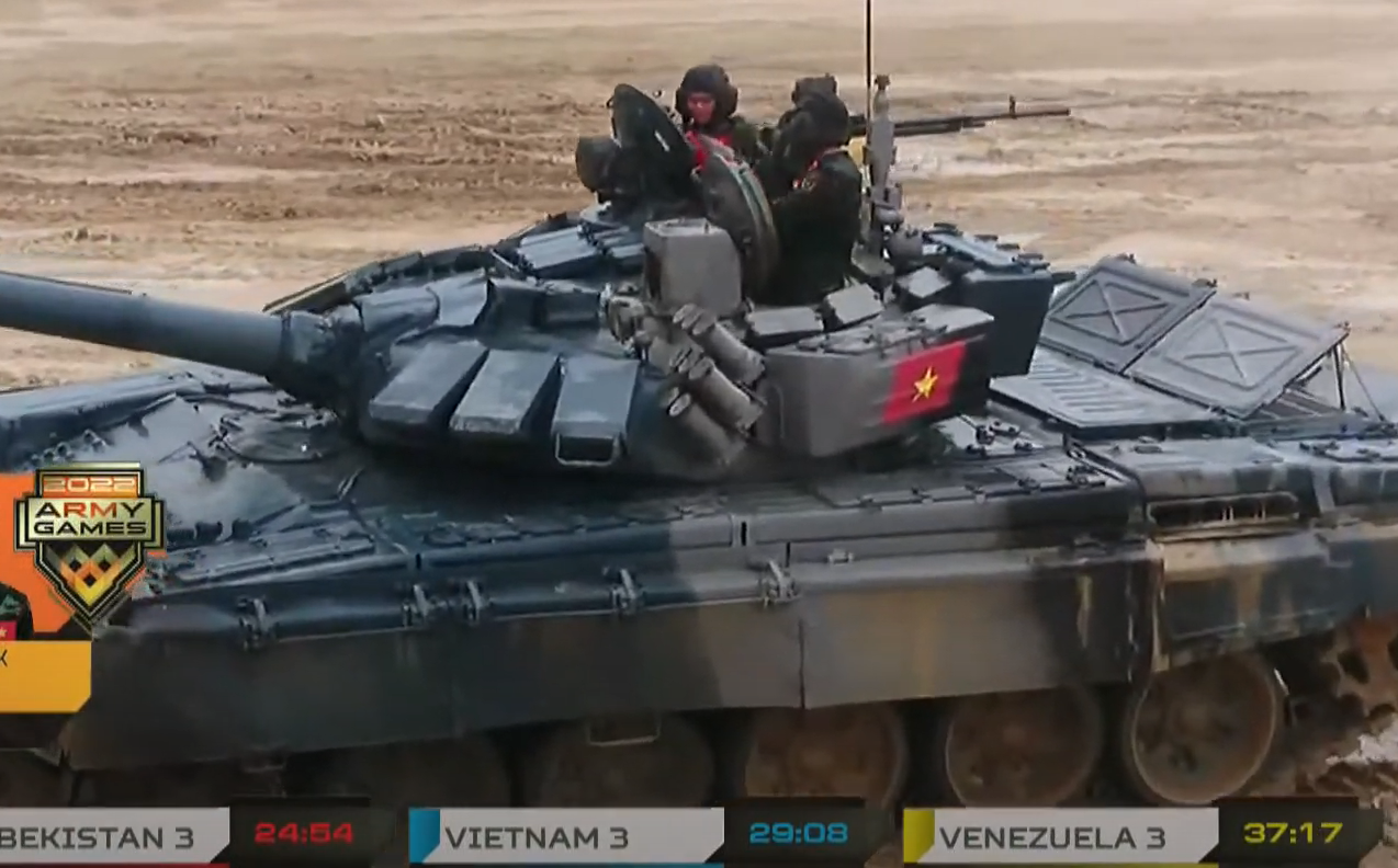 L’équipe de chars vietnamiens brille aux Jeux militaires 2022 en Russie