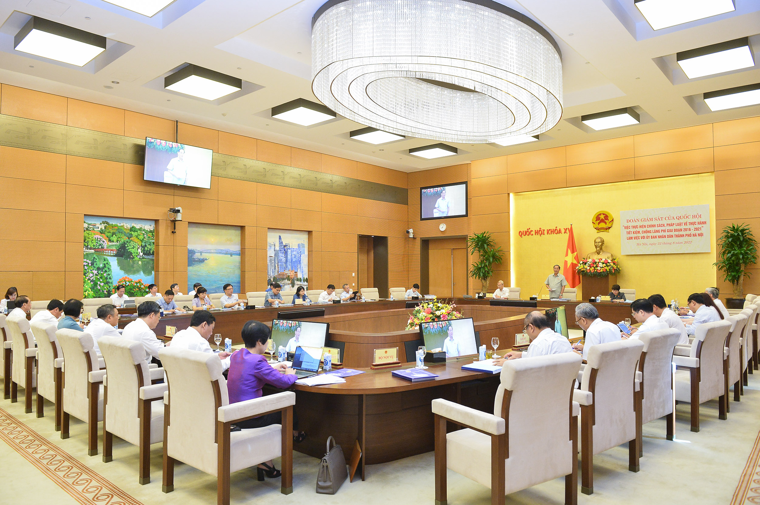 Hanoï mène des pratiques d économie et lutte contre le gaspillage