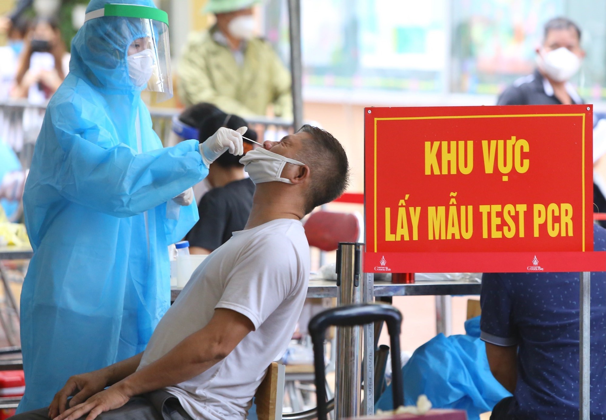 Covid-19 le Vietnam recense 1 548 nouveaux cas et un décès en 24 heures