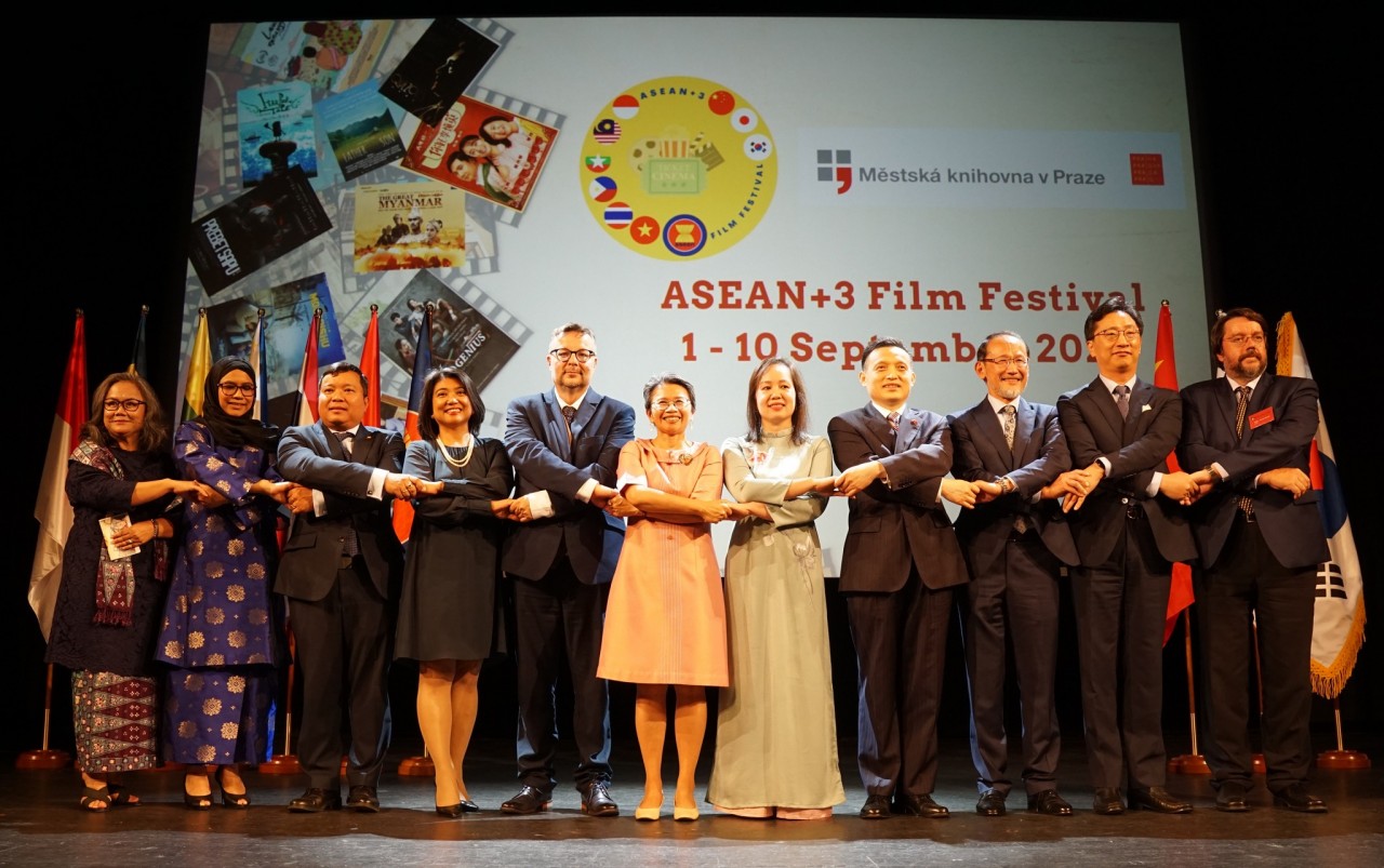 Deux films du Vietnam présentés au Festival du film ASEAN+3 à Prague