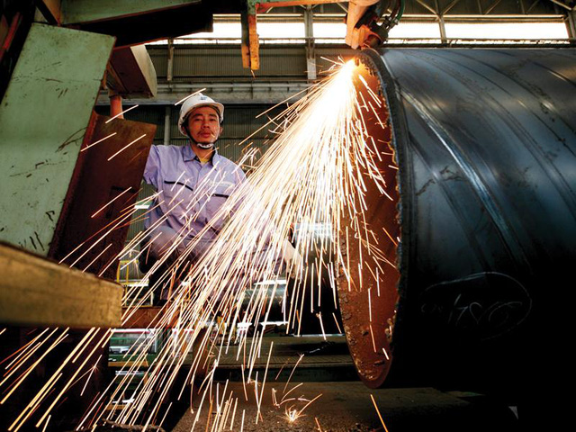 Août la forte relance de l activité manufacturière se poursuit
