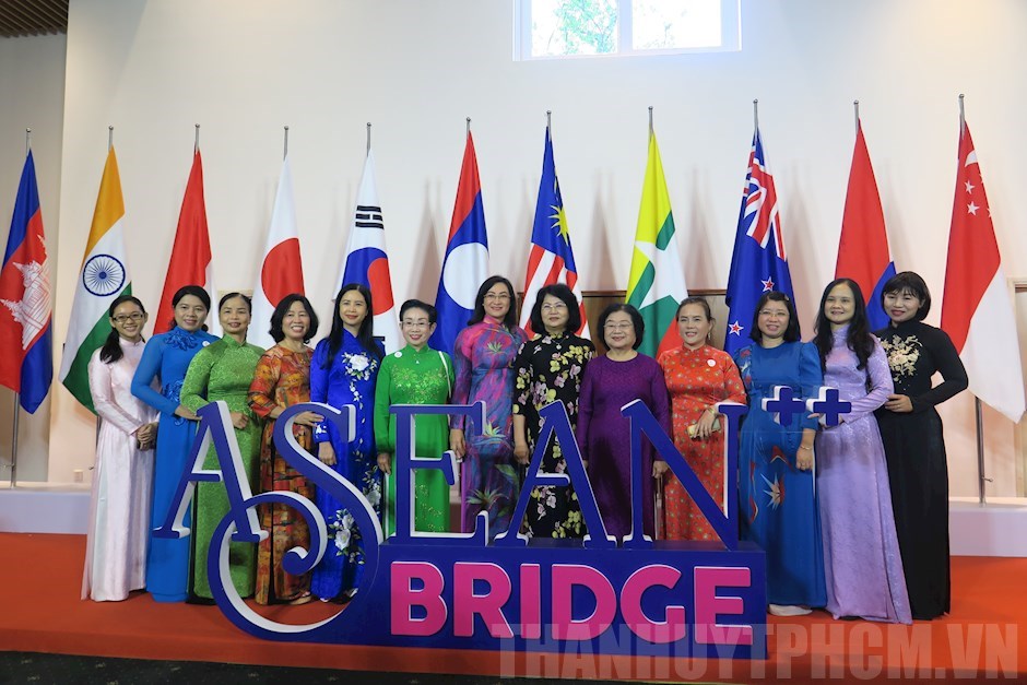 Forum d’affaires ASEAN ++ Bridge connecter pour le développement durable