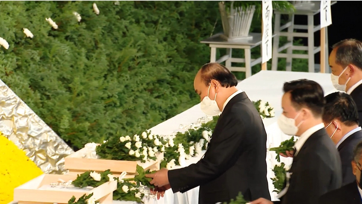 Le président vietnamien assiste aux funérailles nationales de l’ancien PM japonais Abe Shinzo