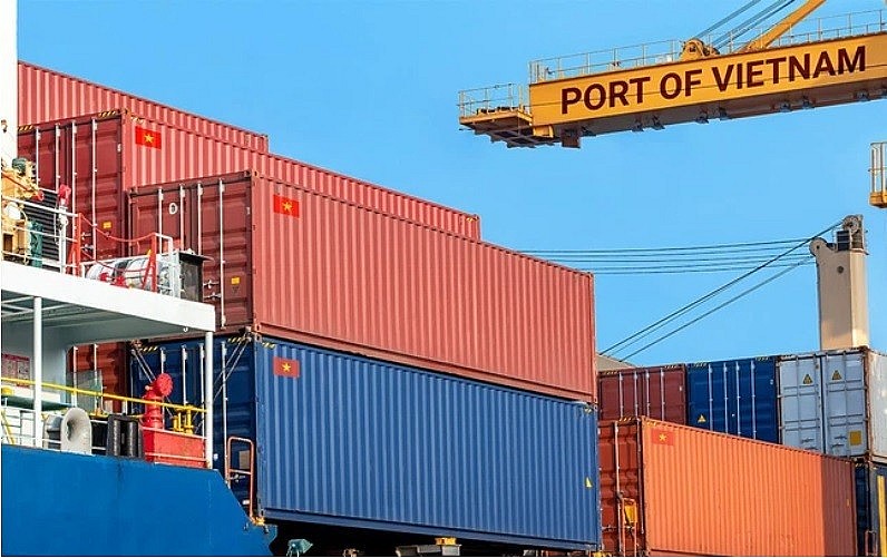 9 mois Le Vietnam affiche un excédent commercial de 6,52 milliards d’USD