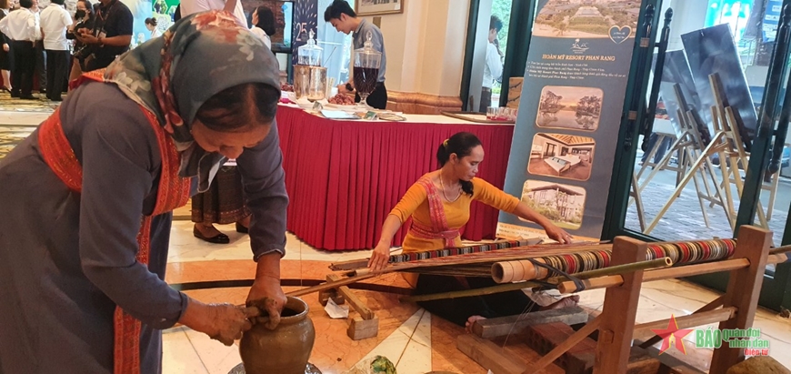 Ninh Thuân présente ses atouts culturels et touristiques à Hanoï