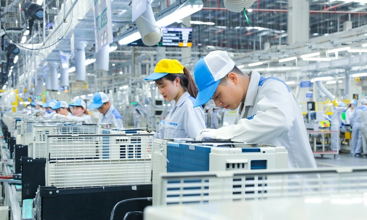 Asia Times le Vietnam tresse un nid pour les aigles , les entreprises étrangères sont optimistes