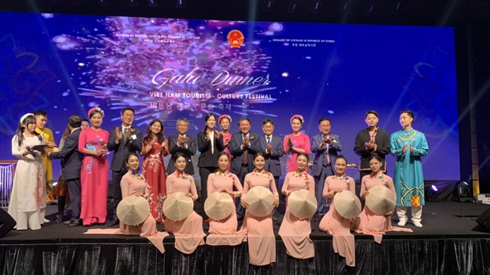 Dîner de gala pour célébrer les relations Vietnam-République de Corée à Séoul