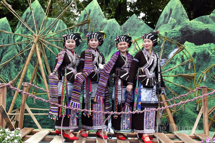 Préservation des valeurs culturelles de l’ethnie Lự