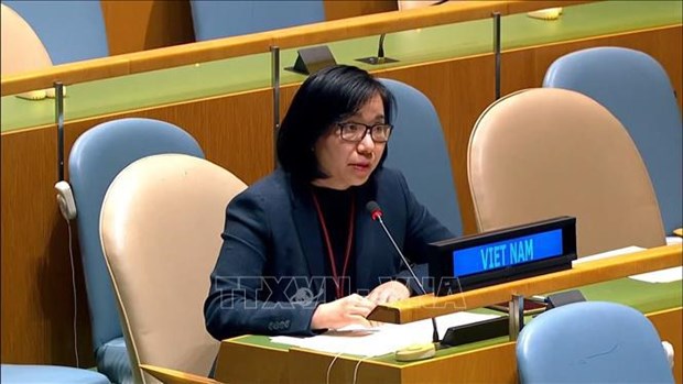 Le Vietnam partage son expérience pour garantir les droits des travailleurs