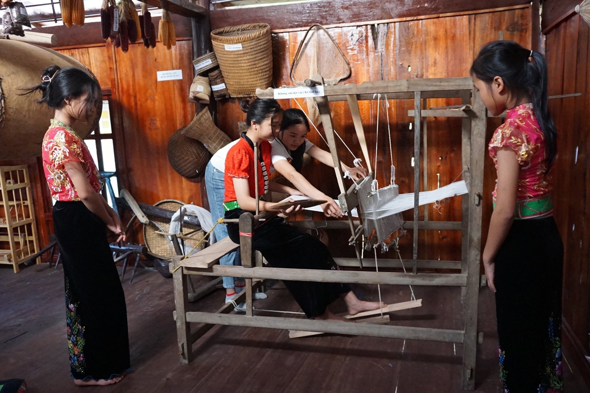 Promouvoir et perpétuer l identité culturelle dans les écoles de Lai Chau