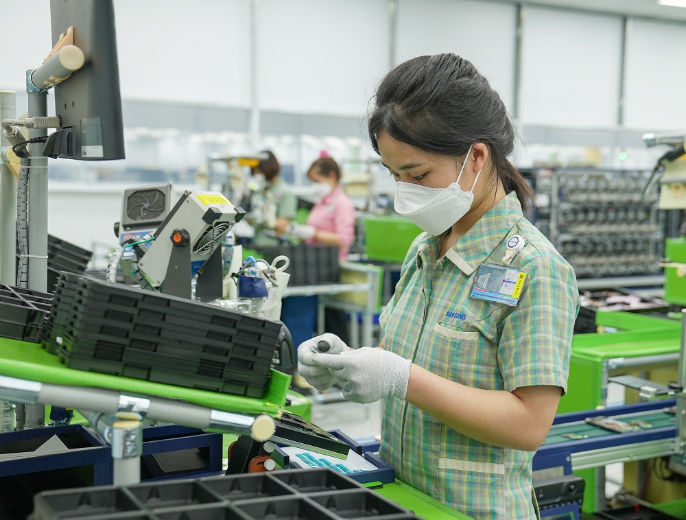 Sputnik Pourquoi les plus grandes entreprises technologiques misent-elles sur le Vietnam