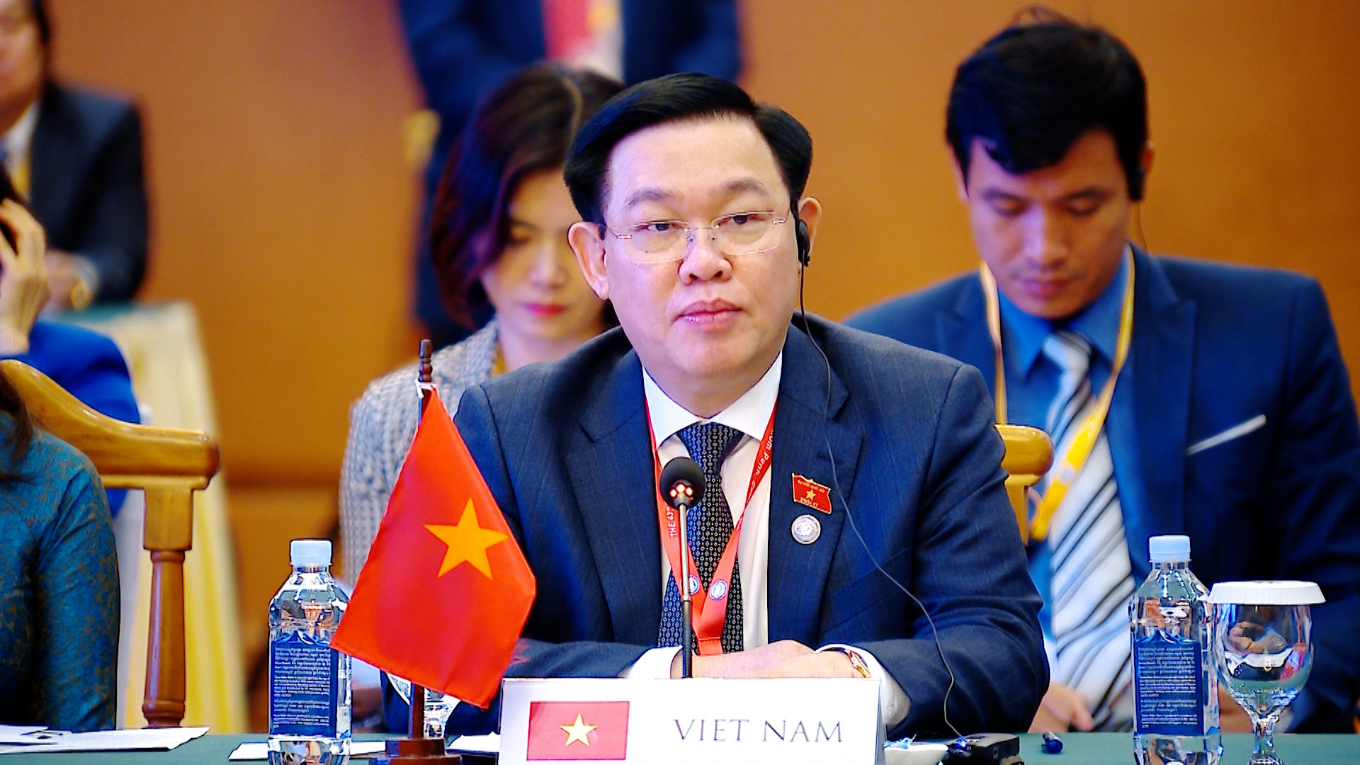 Le président de l Assemblée nationale Vuong Dinh Huê à la réunion du Comité exécutif de l AIPA