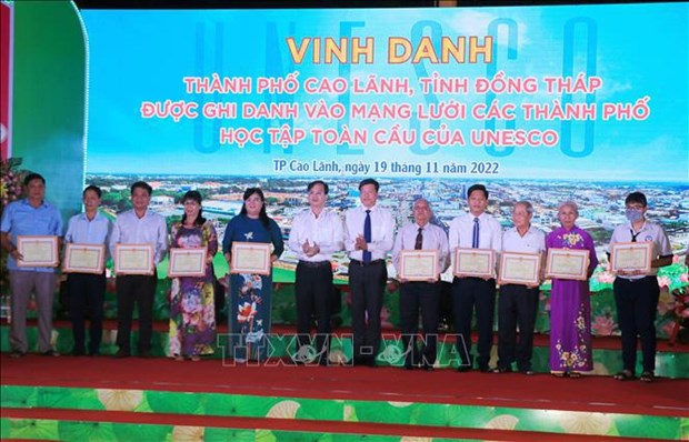 Cao Lanh, ville apprenante de l’UNESCO, à l’honneur